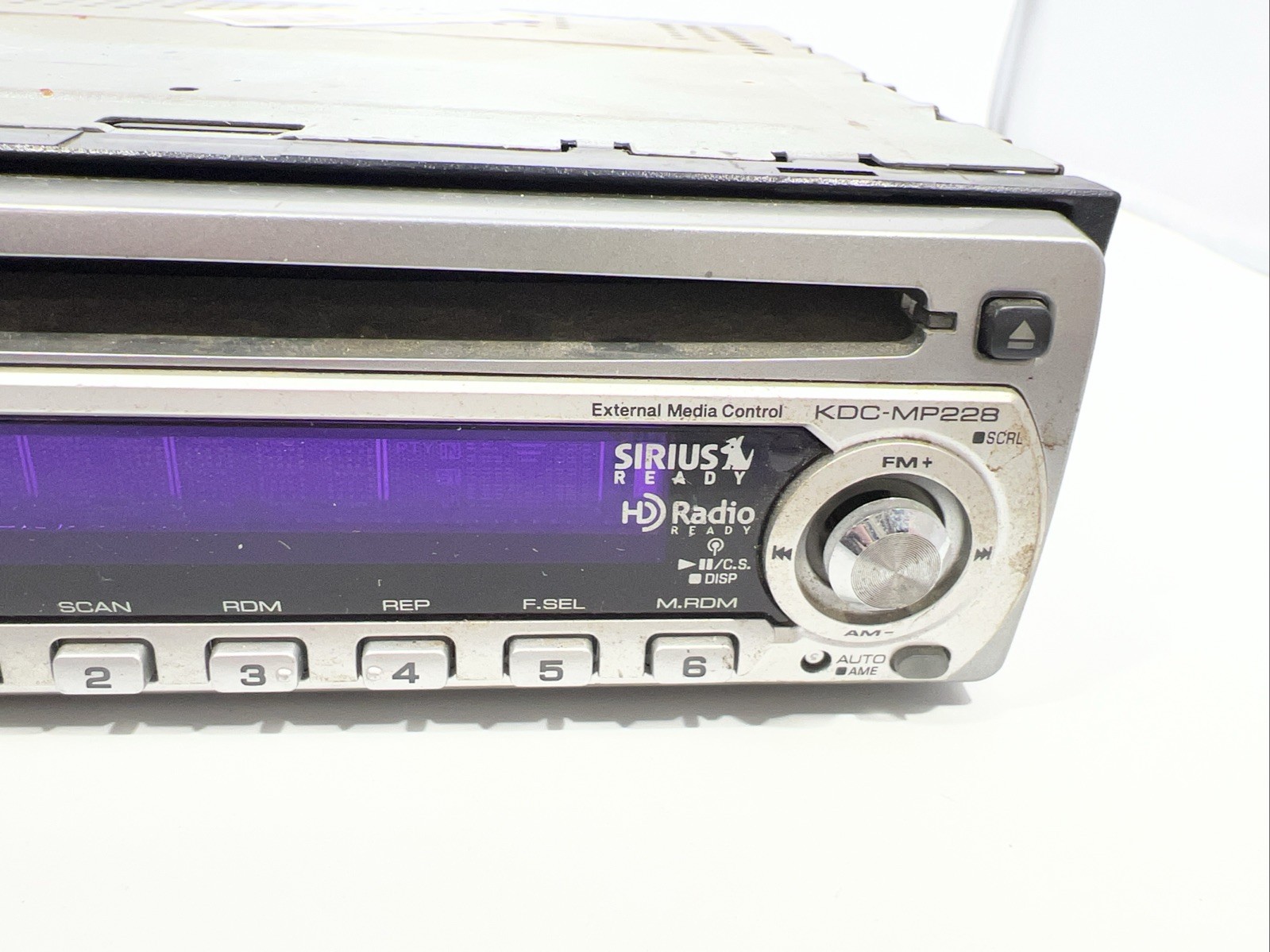 Kenwood KDC-MP228 CD Player In Dash Receiver Heavy Wear Tested Good