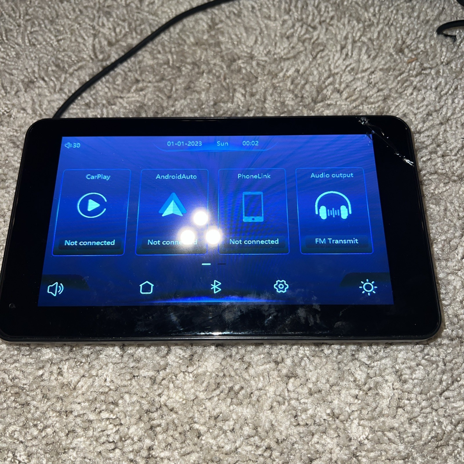 5M 7 Inch Portable Wireless Car Stereo Touch Screen With- Small Crak