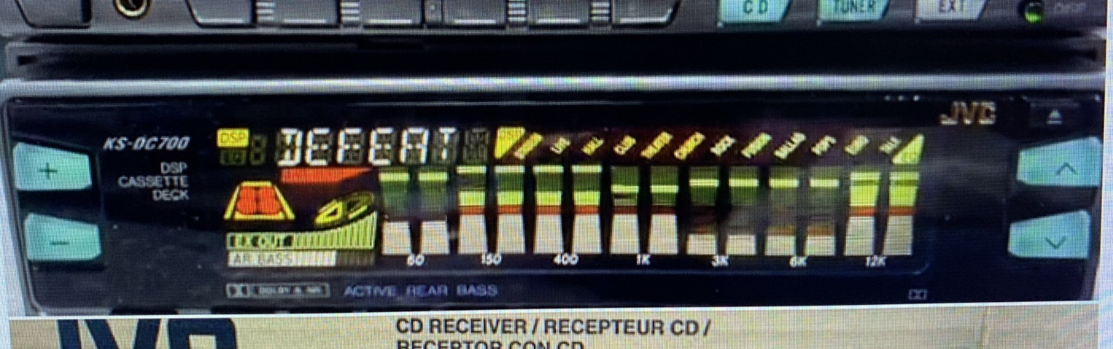 JVC KS-DC700 CASSETTE With Spectrum analyzer display