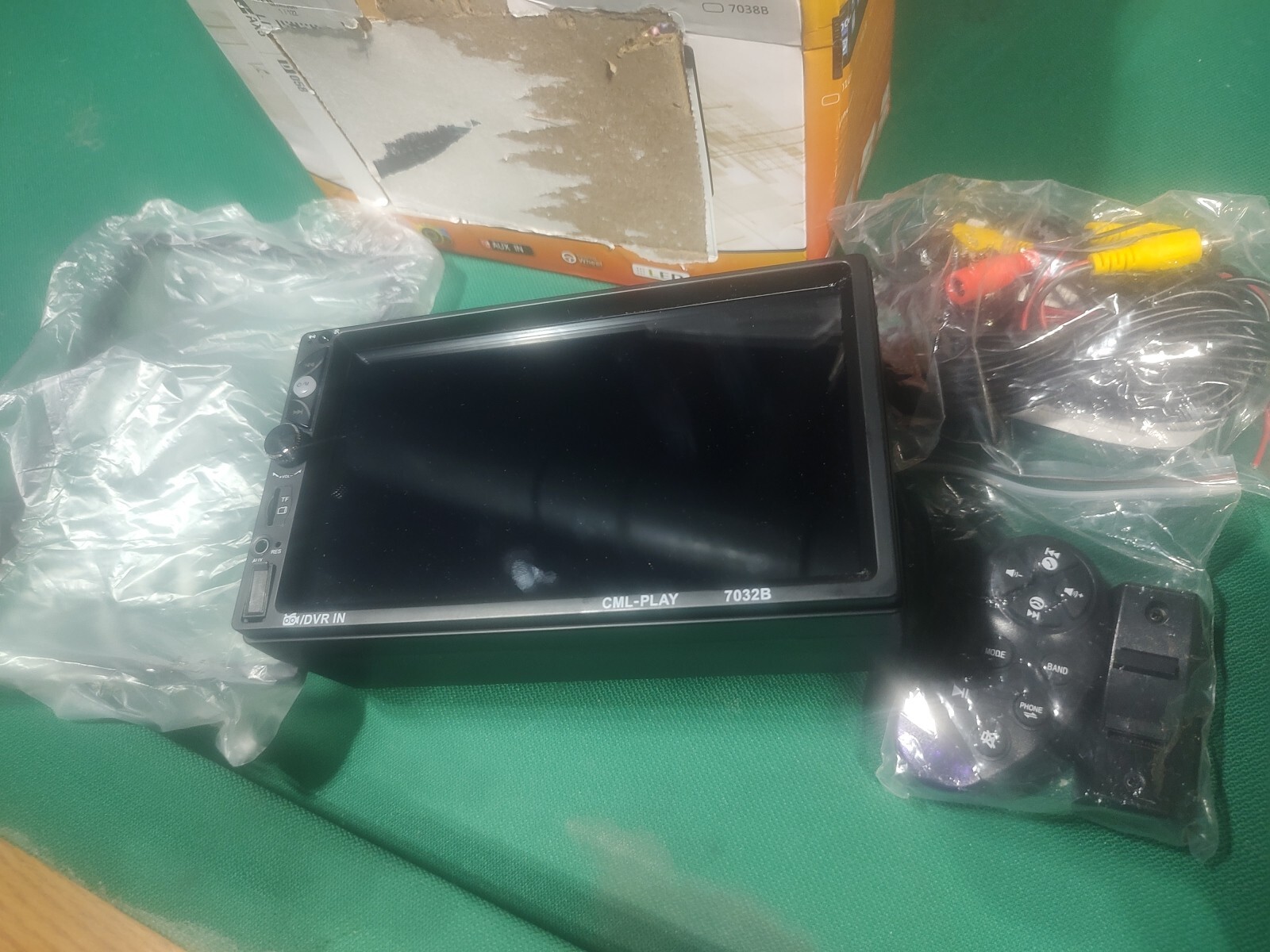 Car MP5 Player Mirror Link 7049-CP