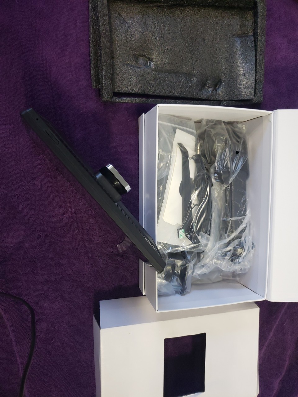 Q9S Wireless Smartscreen Stereo