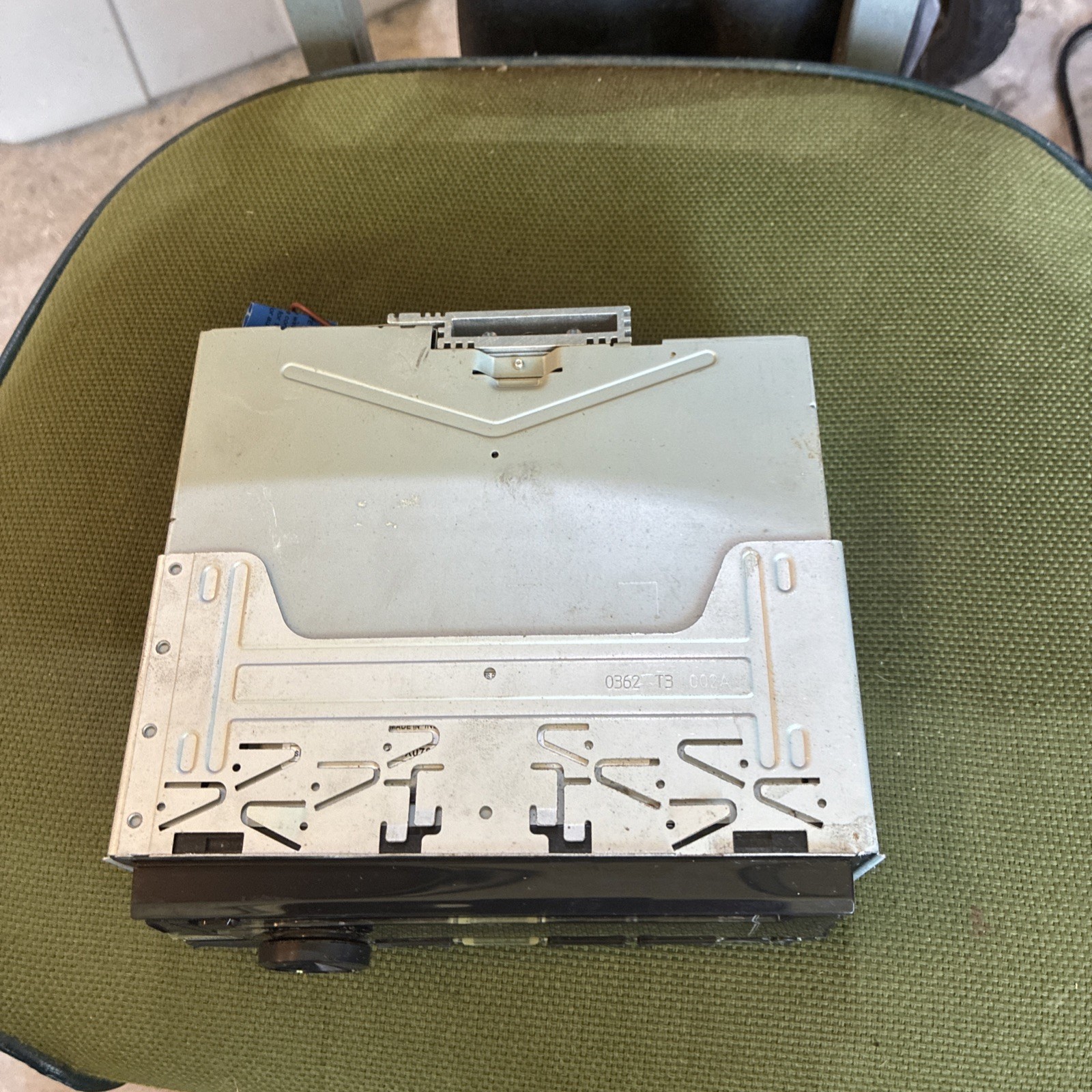 JVC KD-R370 Head Unit WMA MP3 Removable Face CD Untested