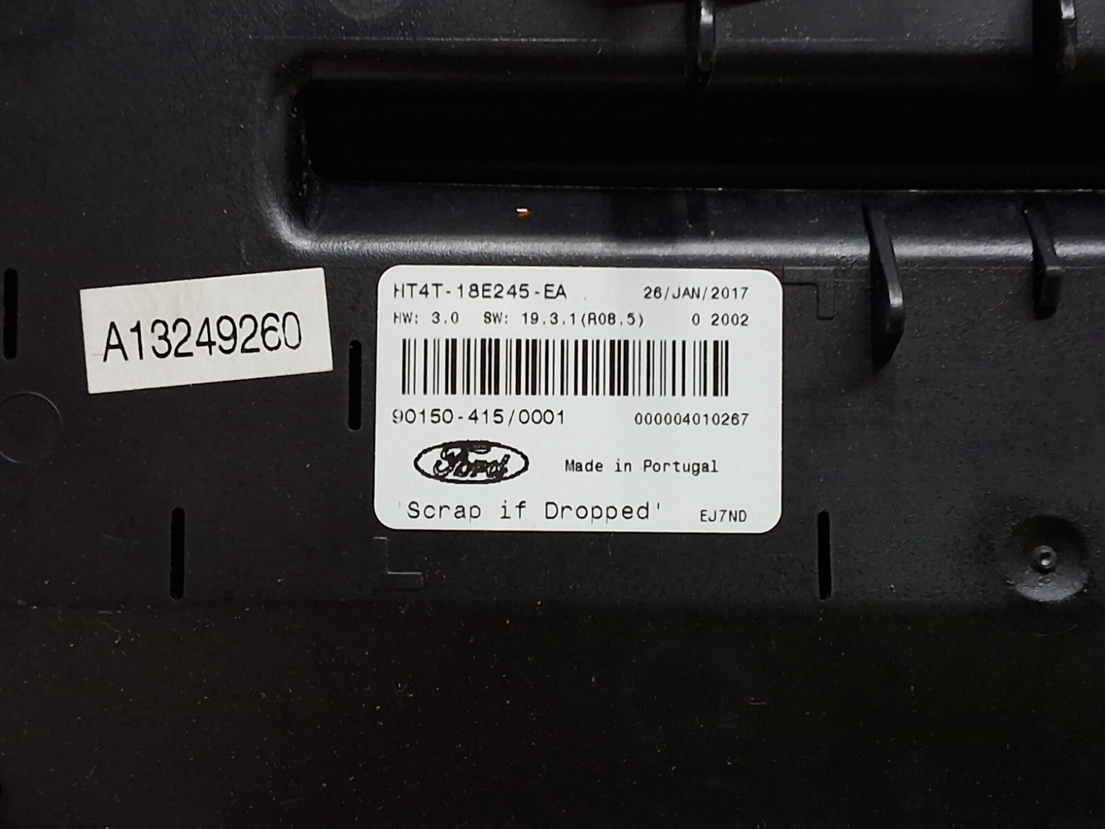 17 18 Ford edge radio control panel 8-in screen opening HT4T-18E245-EA OEM