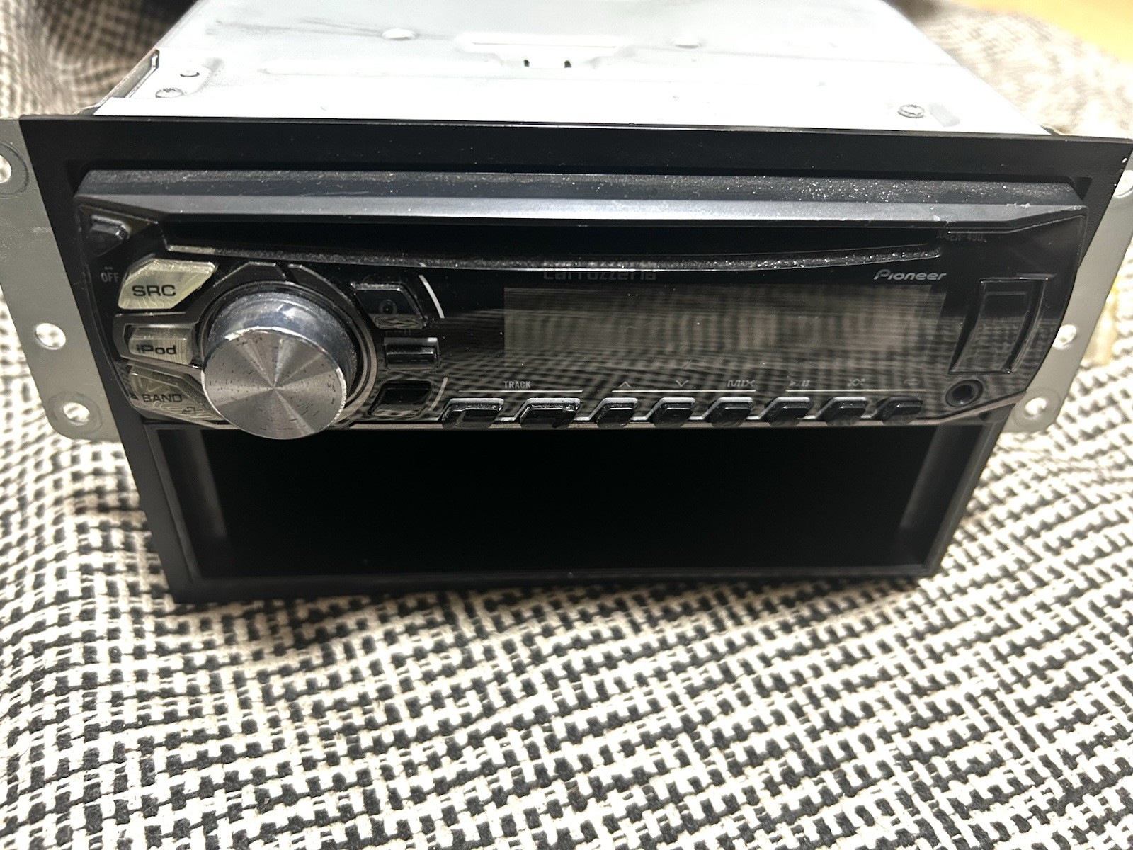 Pioneer Carrozzeria DEH-490 CD USB Tuner Car Stereo Main Unit Tested Working