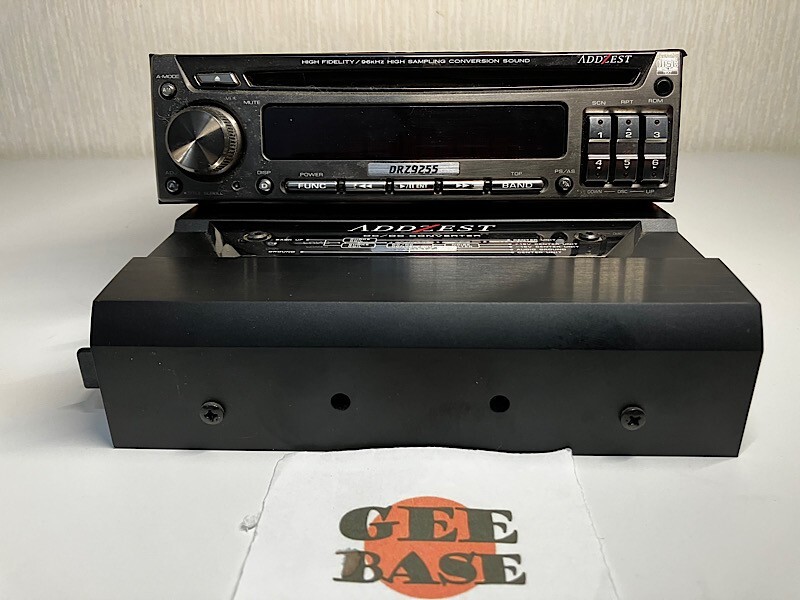 Clarion Addzest DRZ9255 Hi-end CD Player In Dash Receiver Confirmed Operation