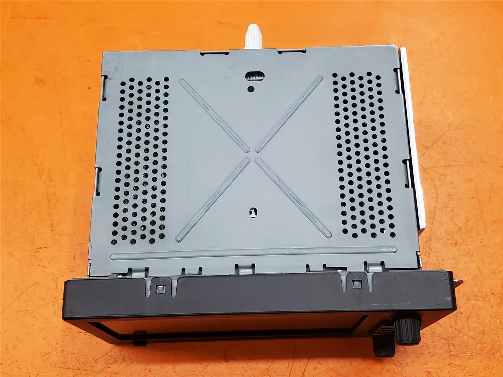 ⭐️⭐️⭐️⭐️⭐️ OEM GM 15800000 ’06 (GMT800 TNR) AM-FM CD Navigation Head Unit