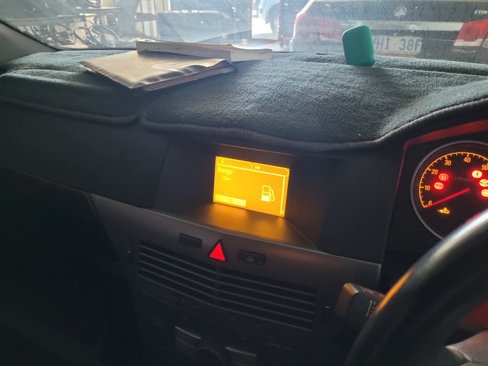 Holden Astra AH Upper Dash Centre Display Screen Large Type OEM 2004-2009