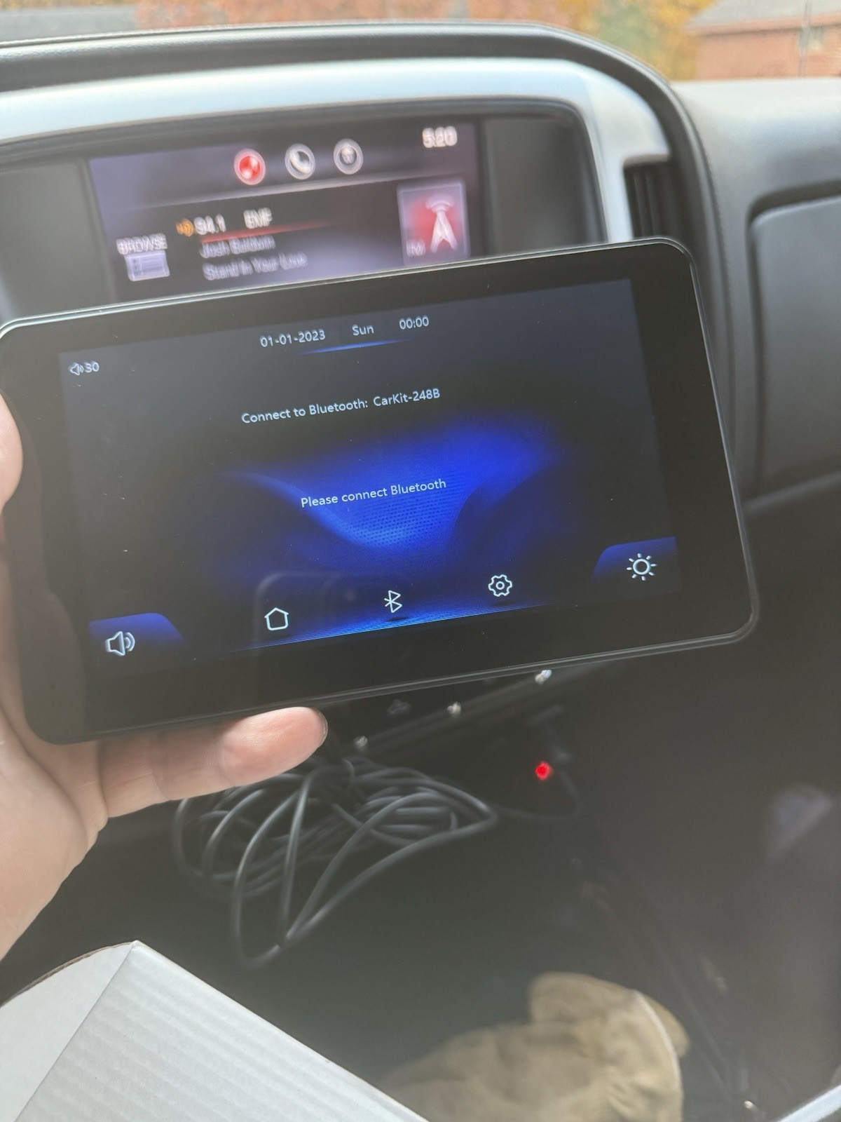 Portable Wireless Car Stereo With Screen Mirroring And Car Play – Black