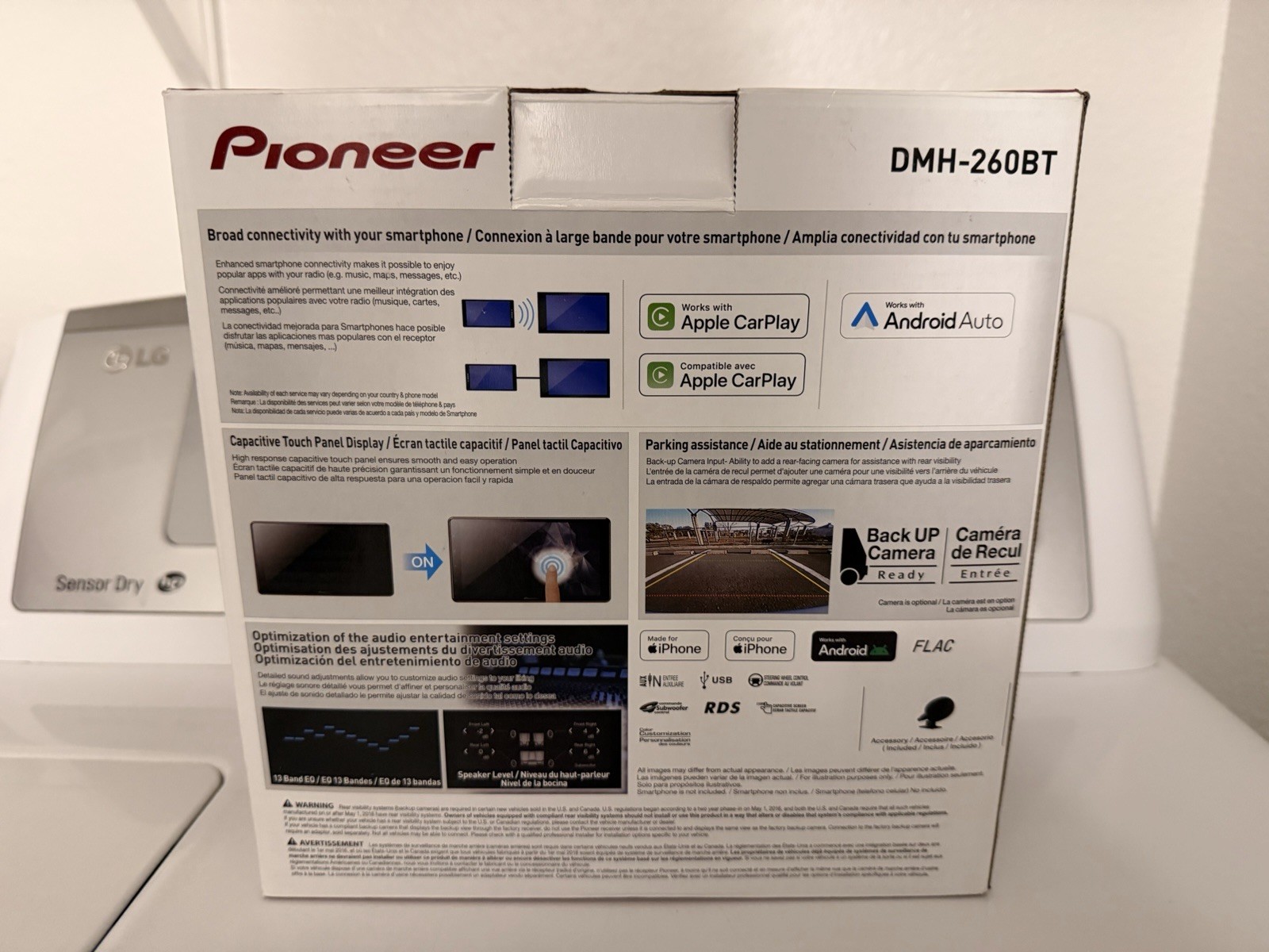 Pioneer DMH-260BT RDS AV Wireless Multimedia Receiver works w/ Apple CarPlay