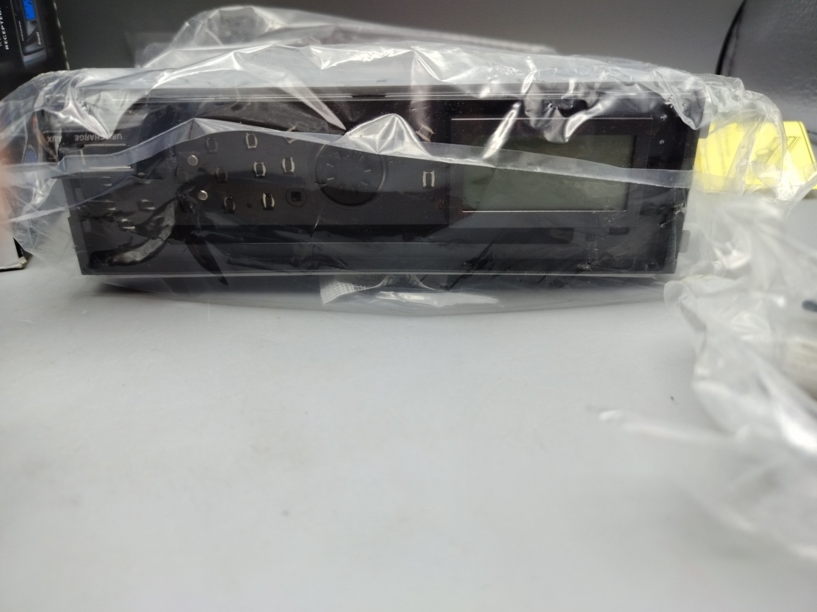 Dual XD1222 AM/FM/CD-RW Car Stereo Brand New Audio Never Installed
