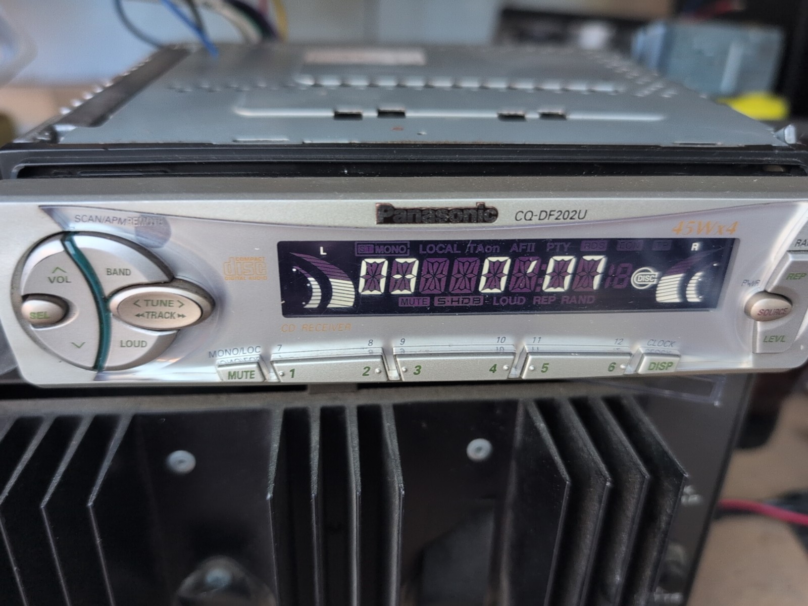 Panasonic CQ-DF202U Car Cd Player Tested and Working Blue Display