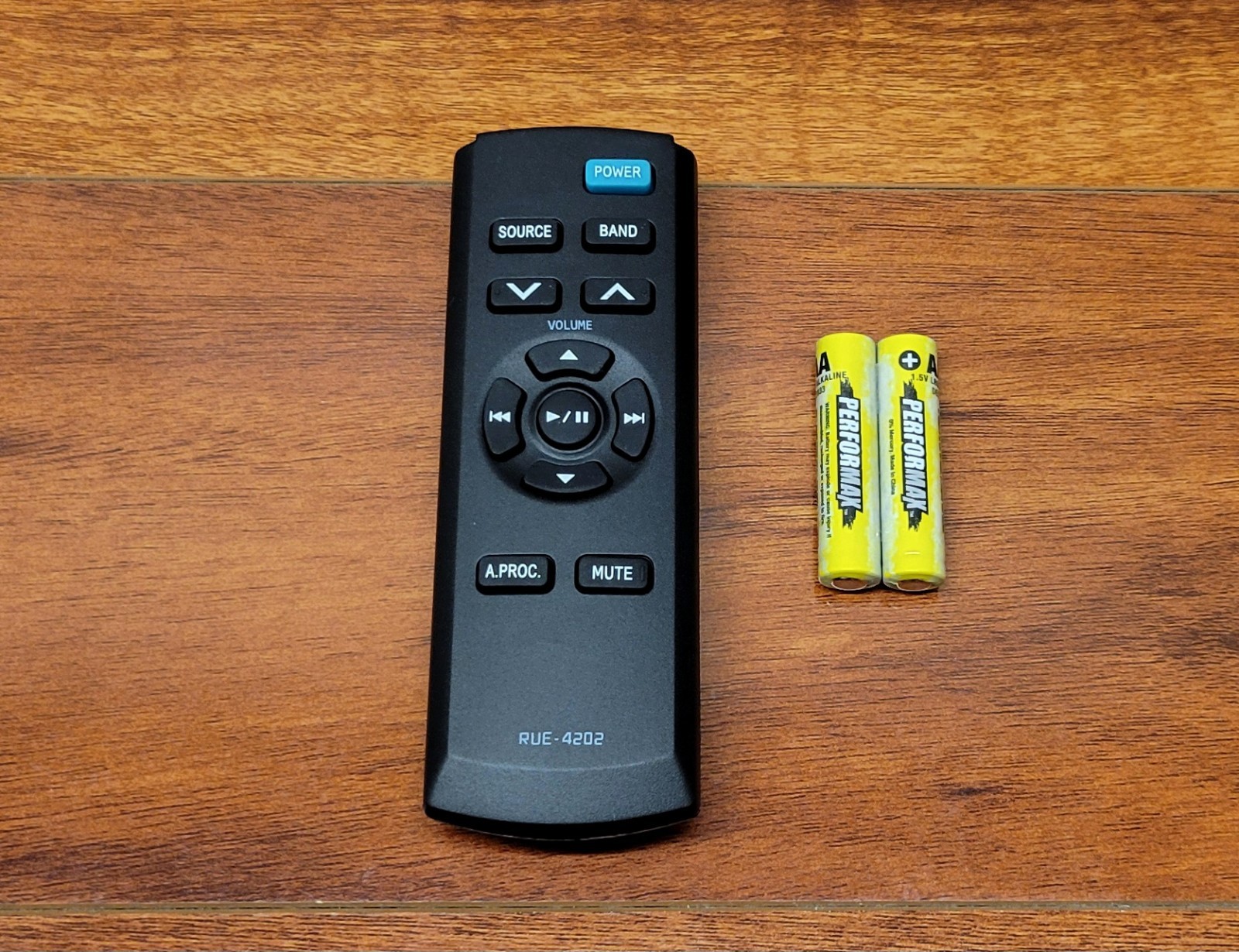 SUPER RARE ALPINE CDA-9886 CD PLAYER with BLUETOOTH adapter, USB and REMOTE