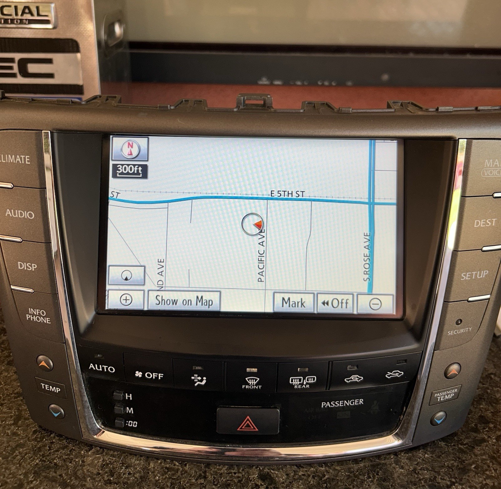 2010 -11-12 LEXUS IS250 -350 RADIO NAVIGATION DISPLAY SCREEN part # 86431-53090