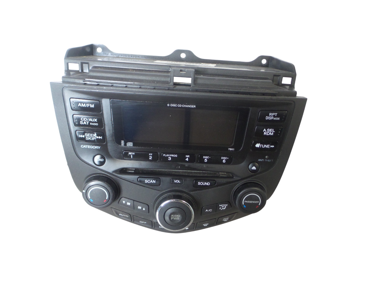 2004-2007 Honda Accord AM FM 6 Disc CD Radio Receiver 39175-SDA-L110