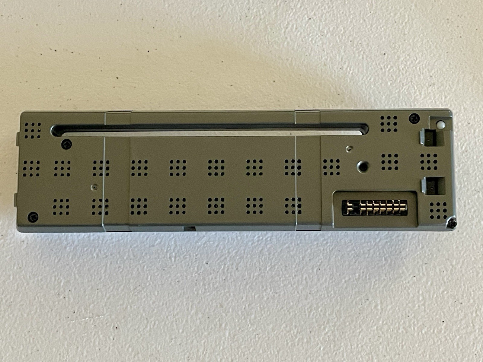JENSEN MP6211 CAR CD AM/FM/CD MP3 RECEIVER FACEPLATE ONLY