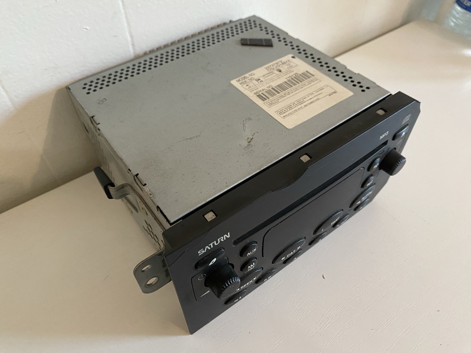 OEM – 2004 2005 Saturn Ion Vue Radio Cd Mp3 Player Manual’s OEM