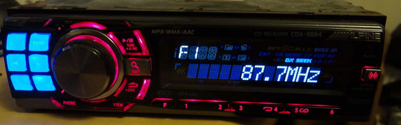 Alpine CDA-9884 MP3/WMA/AAC/CD In Dash Receiver 50Wx4 iPod Expandable HD Ready