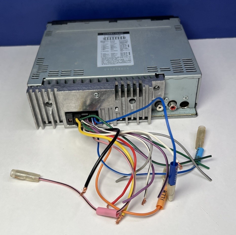 Alpine CDE-121 CD/USB Player In Dash Receiver – Tested
