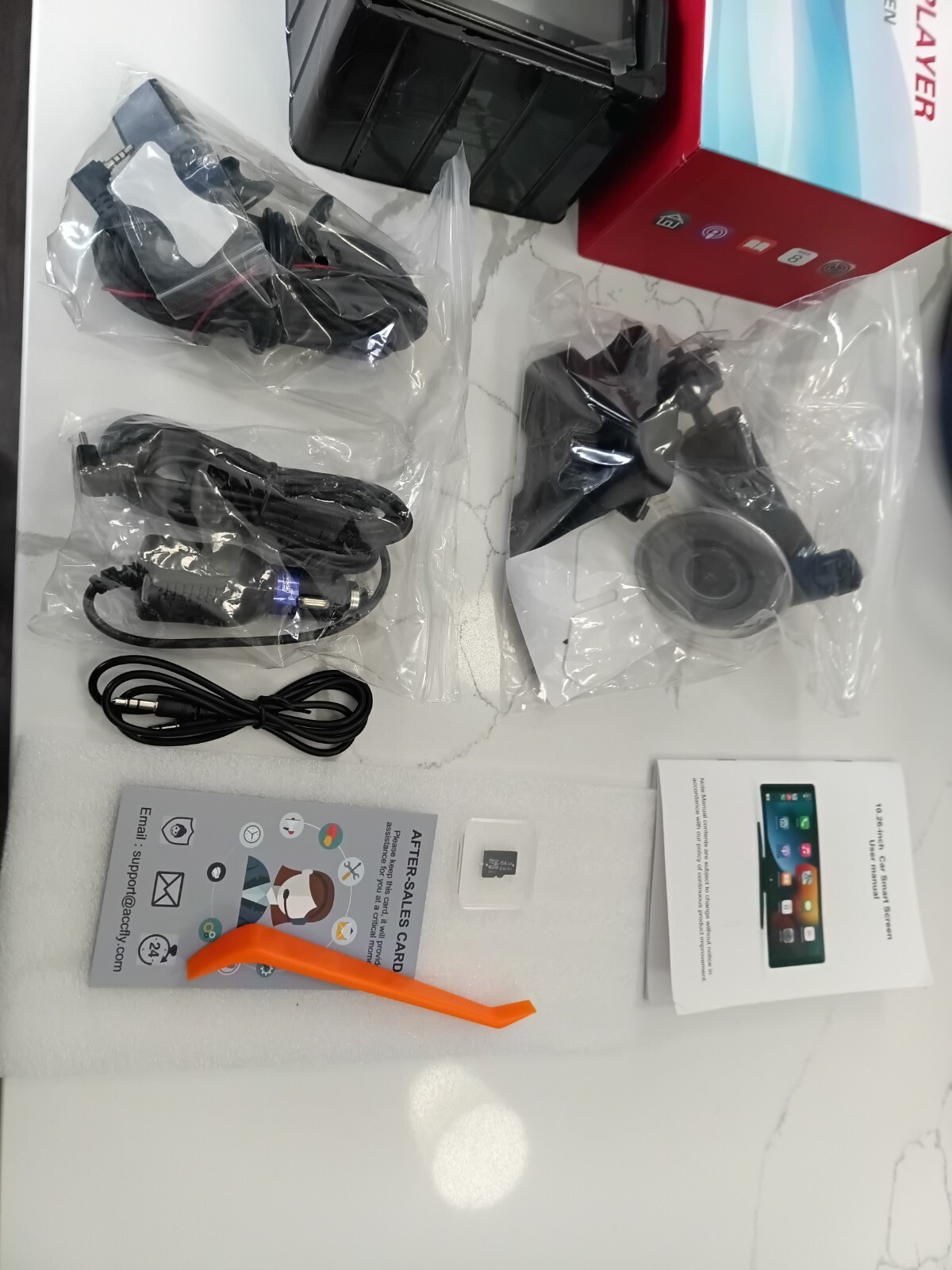 Wireless Apple Android Carplay Touchscreen for Car with 2.5K Dash Cam 10.5