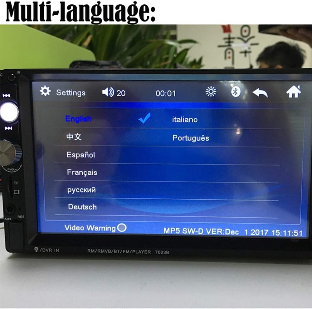 Effortless Driving with 7-Inch Car Radio, Bluetooth Handsfree & Rear Camera