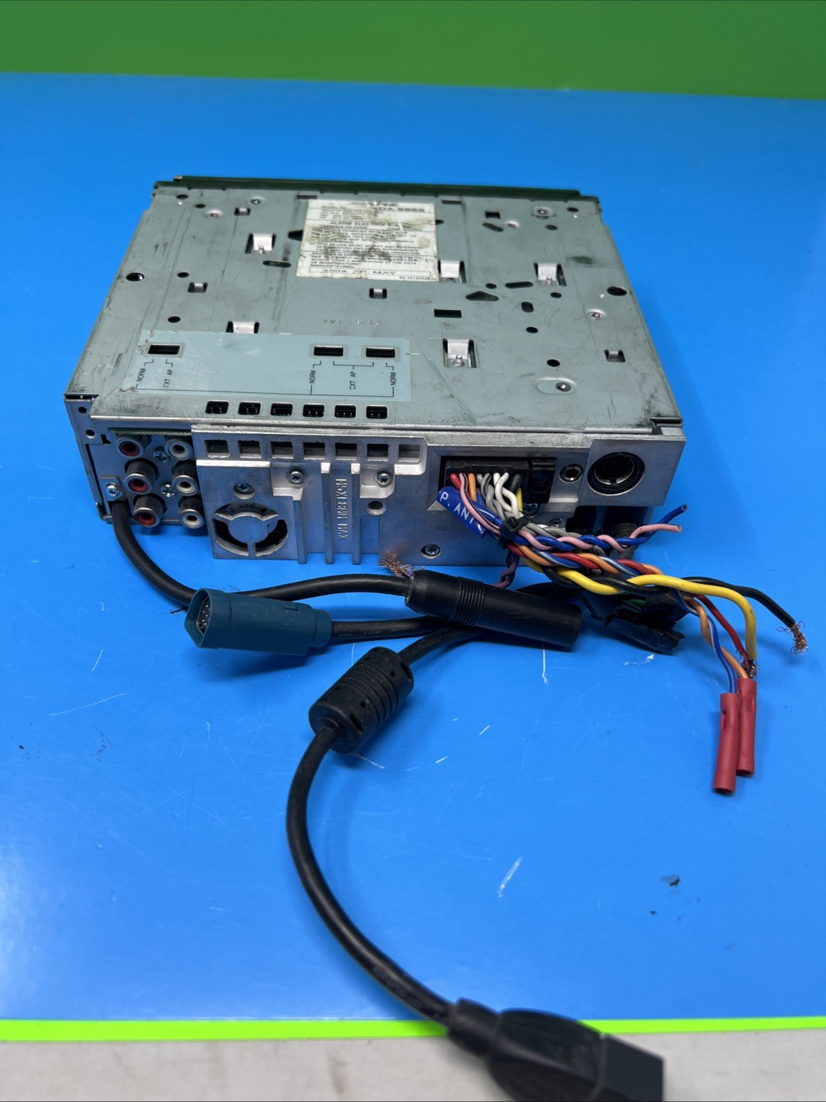 SUPER RARE ALPINE CDA-9886 CD PLAYER with BLUETOOTH adapter and USB