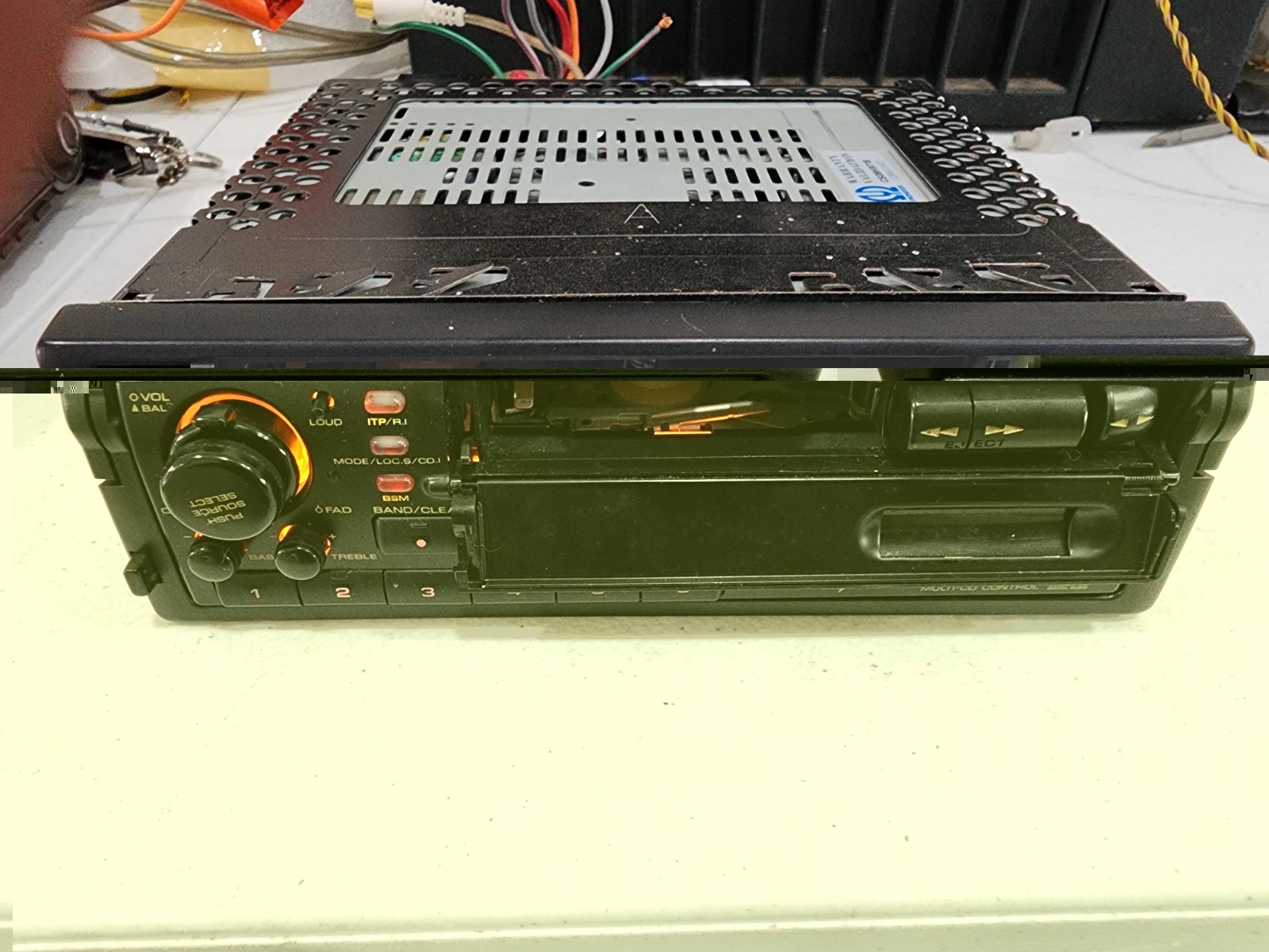 Old School Pioneer KEH-3000QR pull-out Car Stereo Cassette Tape keh3000qr USA