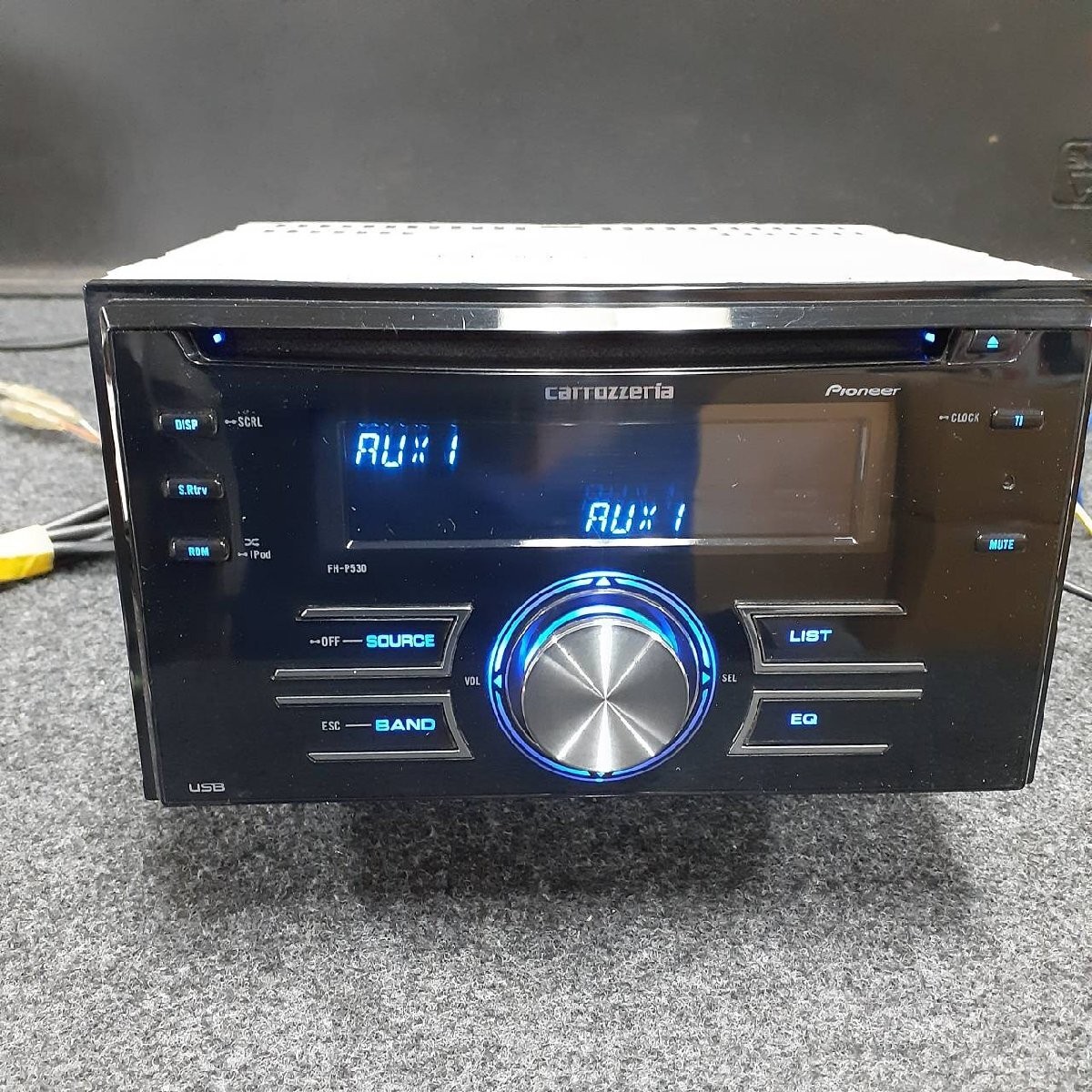 Carrozzeria FH-P530 2DIN USB AUX CD Receiver Excellent JAPAN