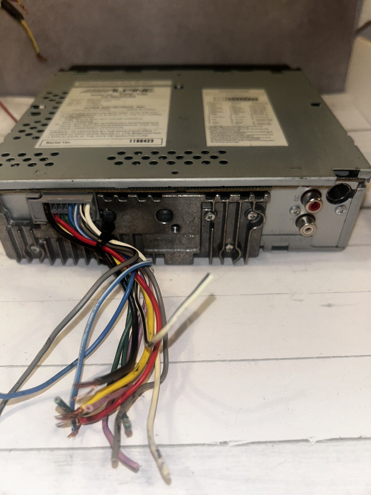 Alpine CDE-100 CD Player/MP3 In Dash Receiver