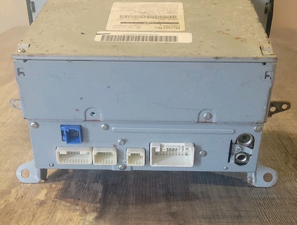 Toyota Venza 2010 2011 2012 Factory Stereo 6 Disc CD Player OEM Radio 861200T090