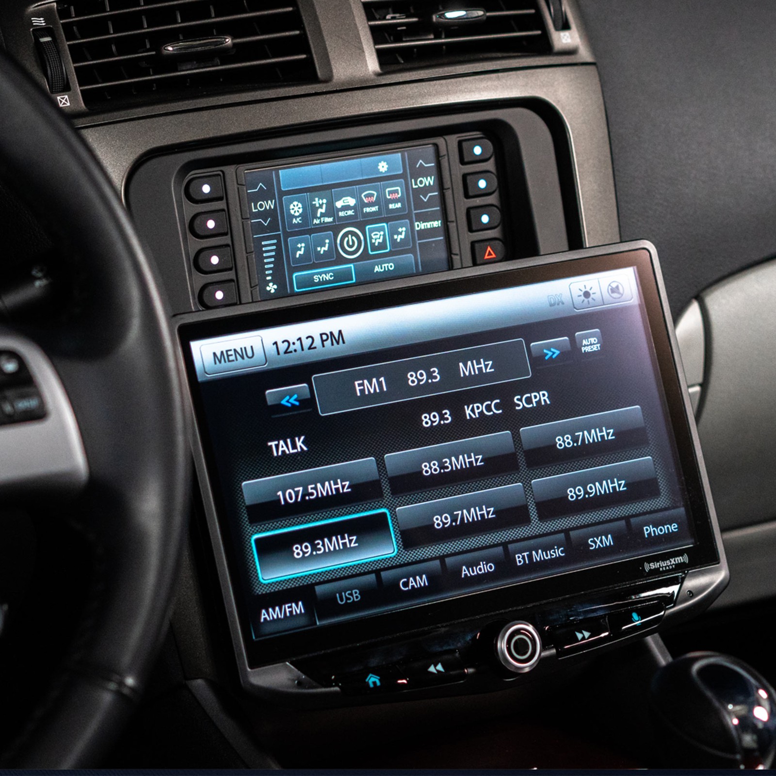 Stinger HEIGH10 AM/FM Receiver, 10″ Touch Screen, Mech-less – Single-DIN