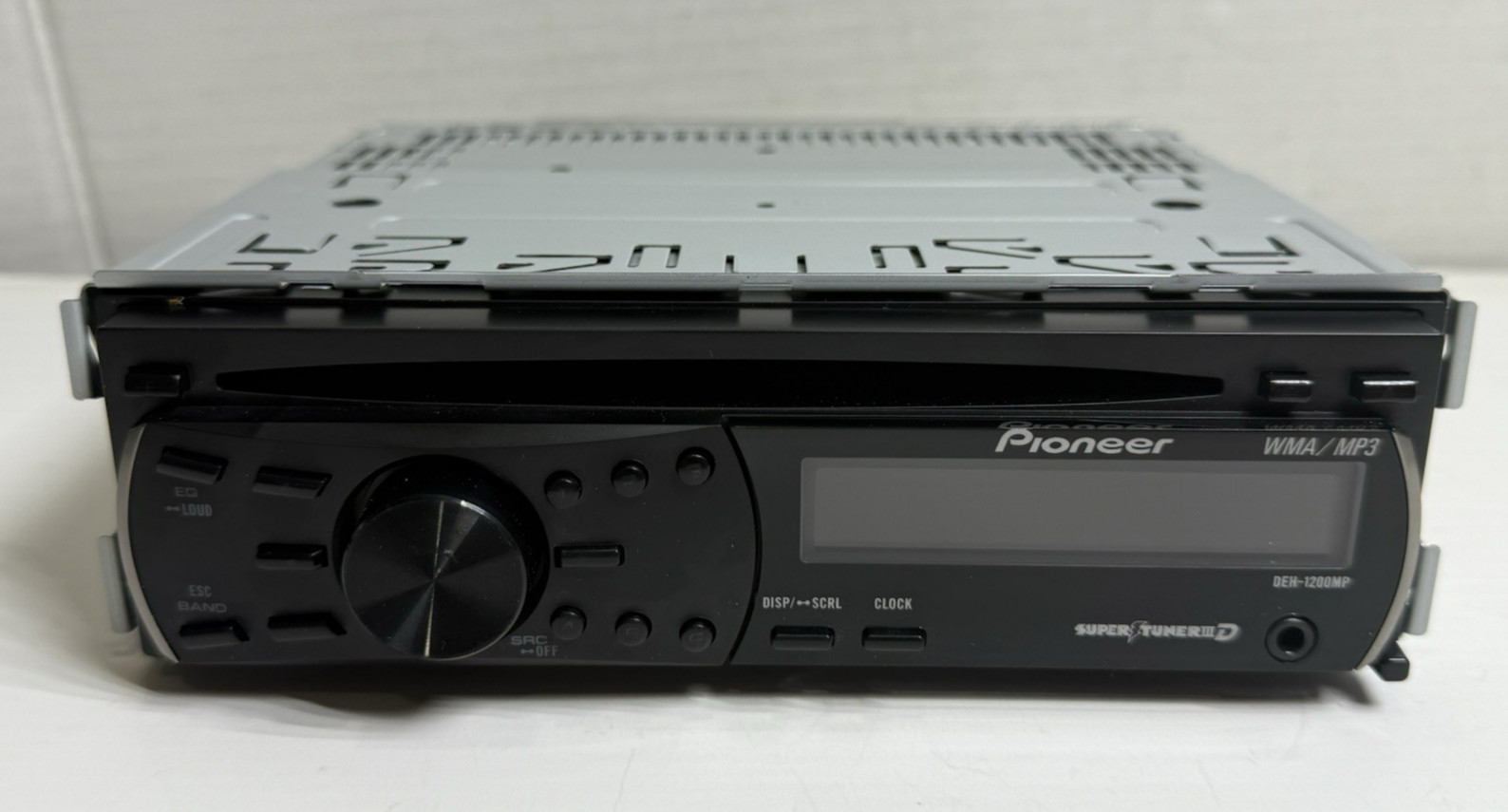 Pioneer DEH-1200MP CD Player AM/FM WMA MP3 AUX Super Tuner w/ Remote & Box