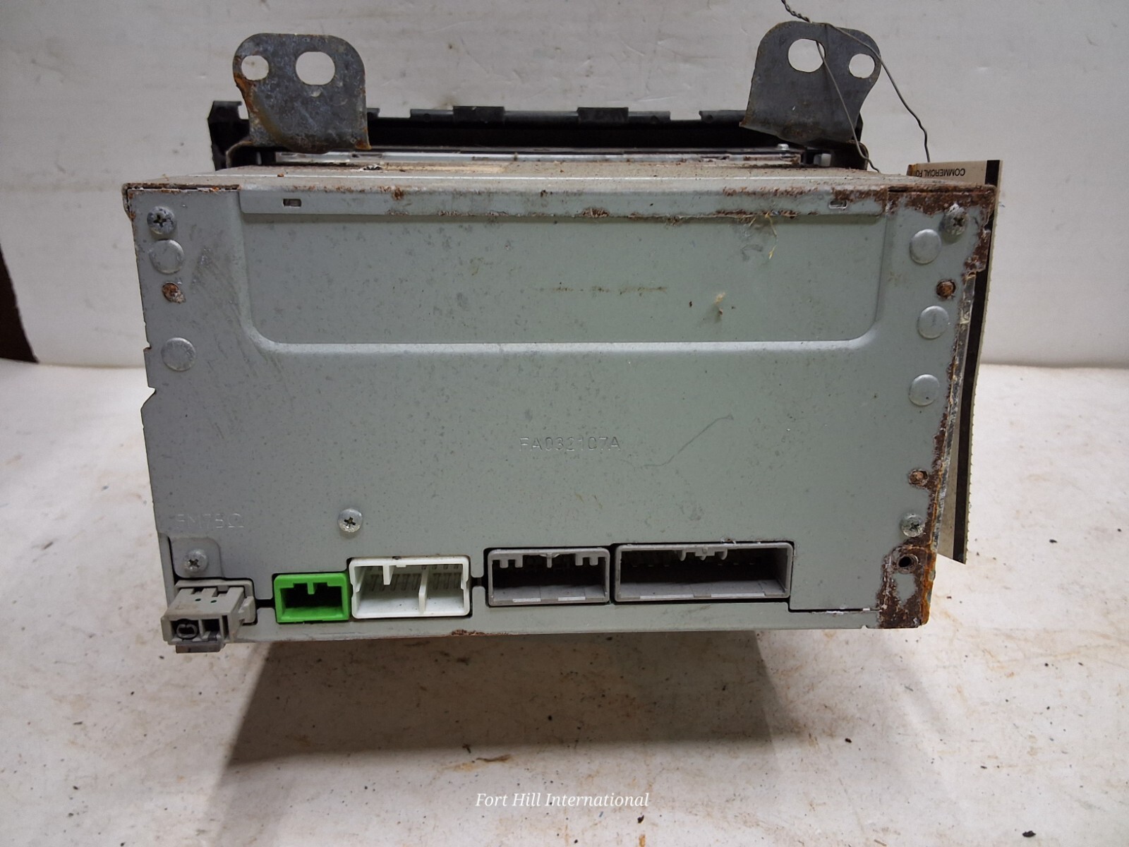 10 11 Honda CRV AM/FM XM 6 CD radio receiver OEM 1PN4
