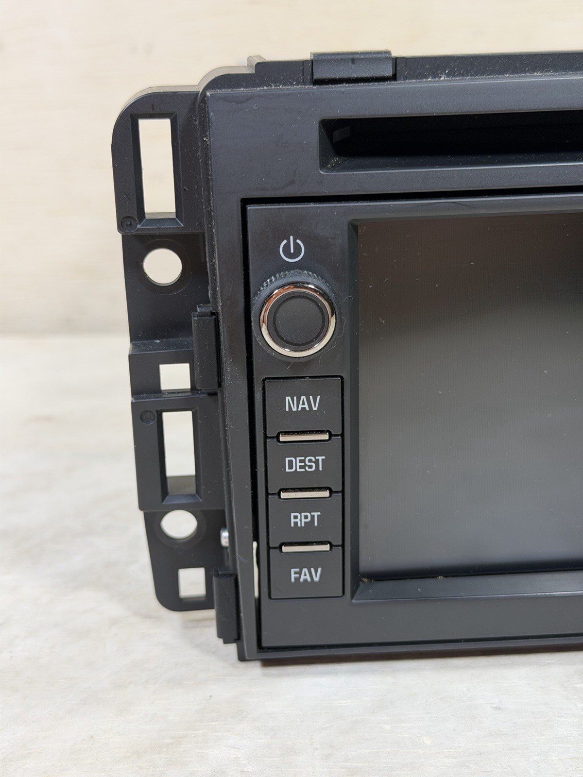 GM Denso DW468100-6850 22776896- DVD Navi Radio Yukon Suburban Tahoe OEM RARE
