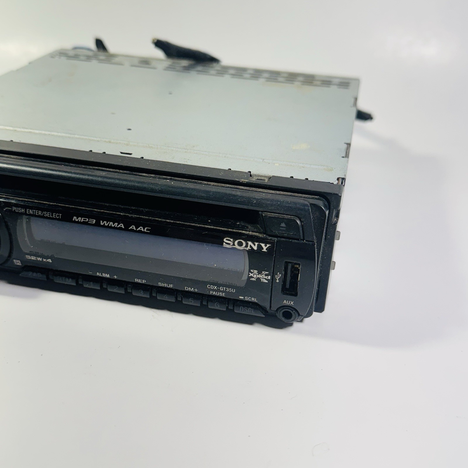 Sony Xplod CDX-GT35U STEREO RADIO Untested