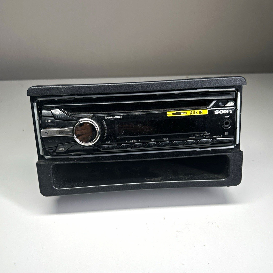 Sony CDX-GT360MP 1 DIN AM/FM CD Car Stereo Head Unit w/ Auxiliary Input