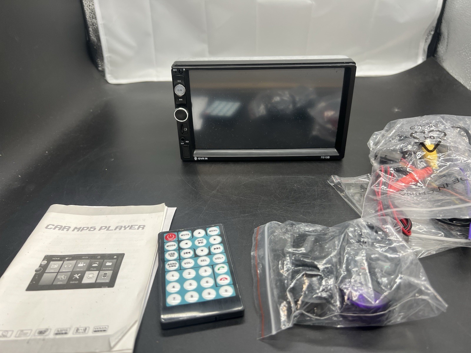Car MP5 Player 7010B