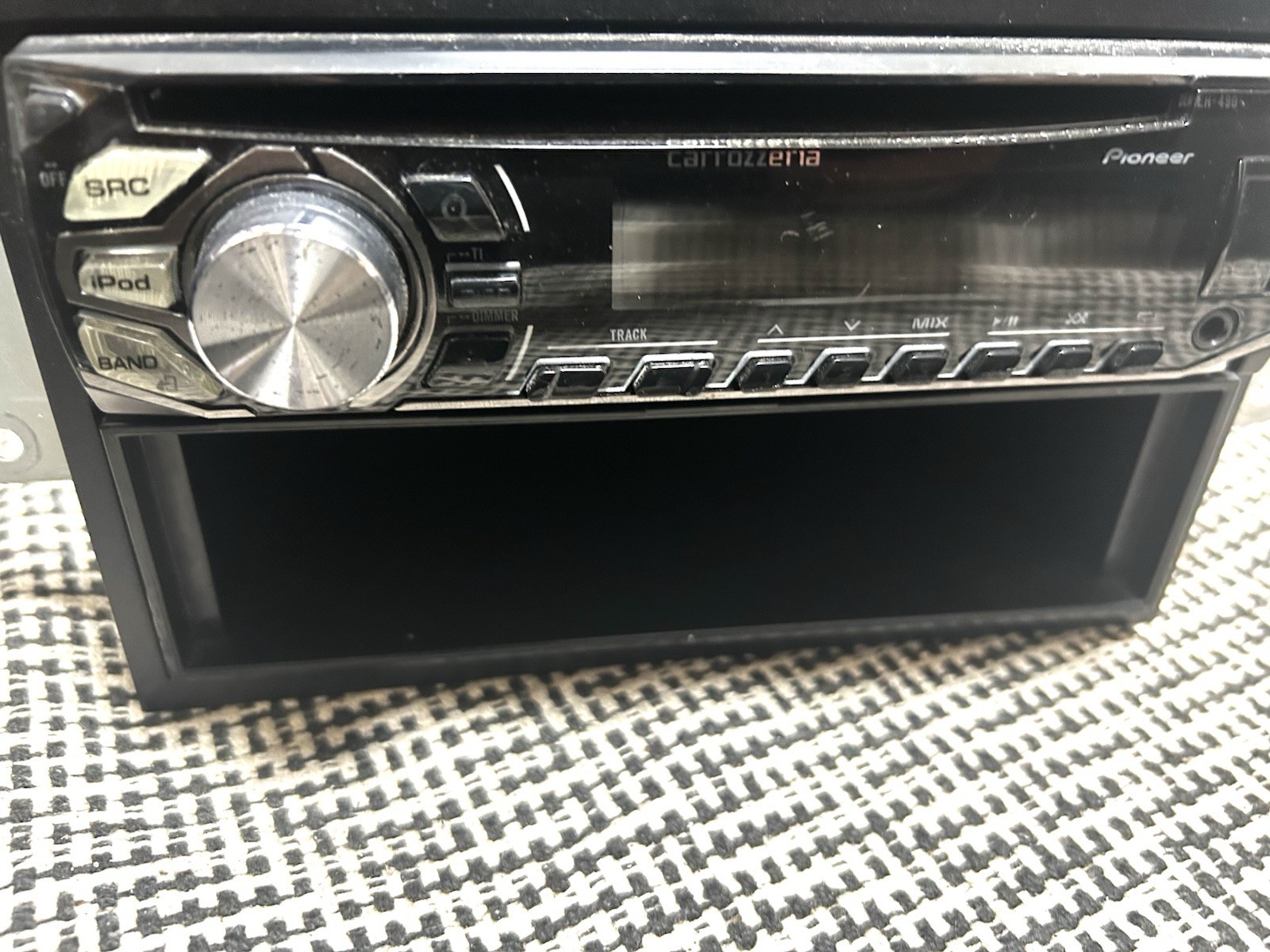 Pioneer Carrozzeria DEH-490 CD USB Tuner Car Stereo Main Unit Tested Working