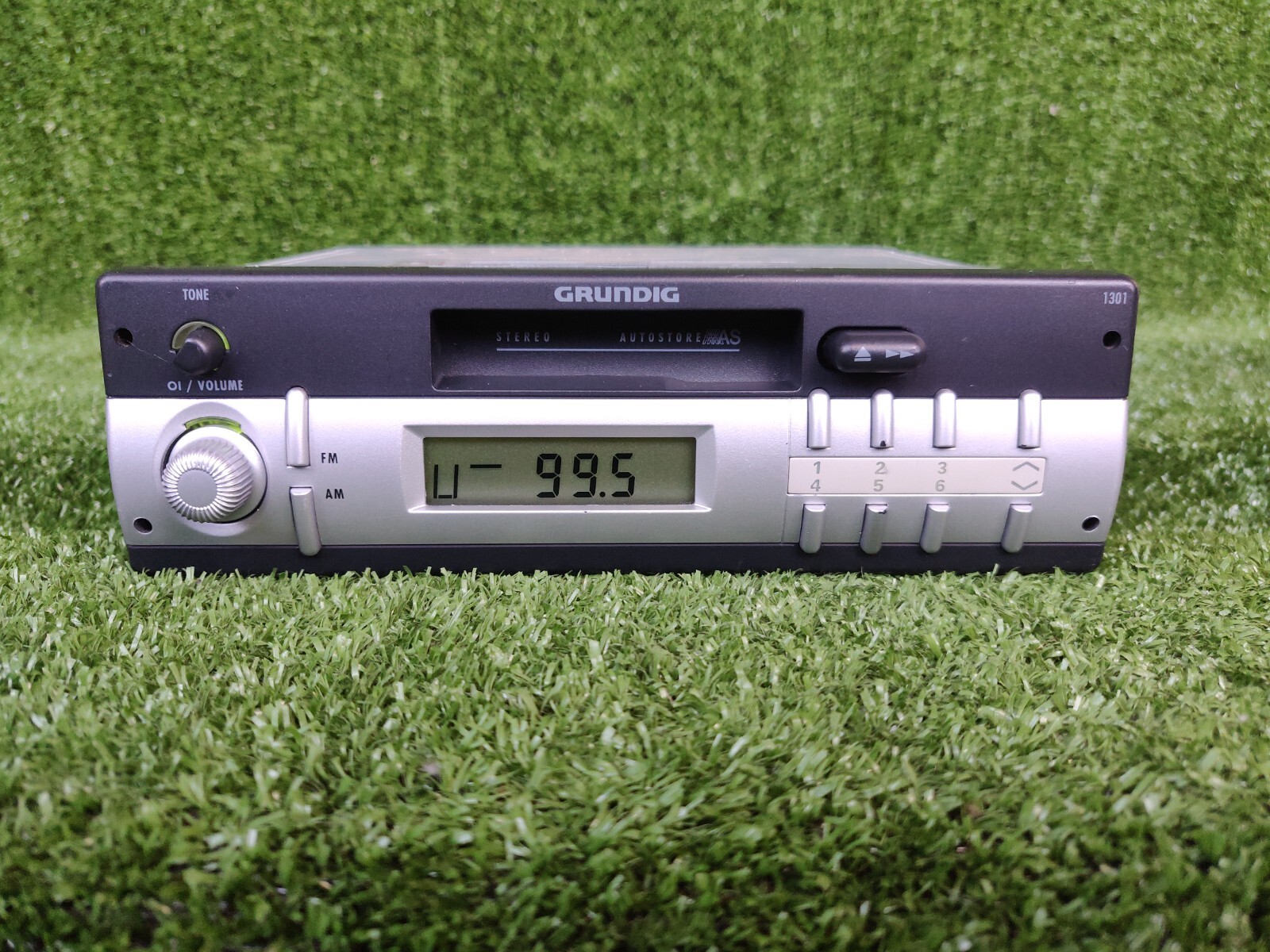 Grundig Scc 1301 Scc1301 Original Car Radio