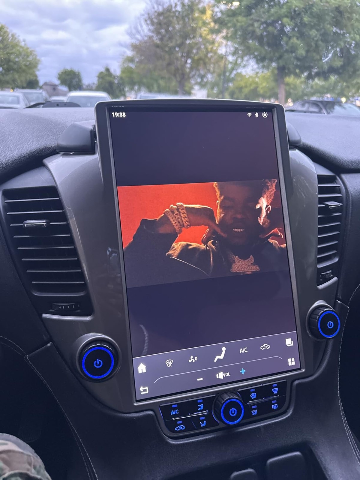 For Chevrolet Tahoe GMC Yukon 2014-2020 14.4″ Android Tesla GPS Radio Big Screen