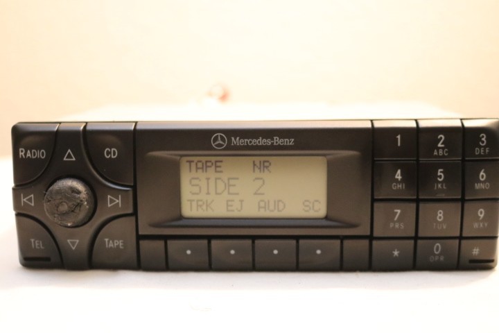 MERCEDES BE6003 CASSETTE STEREO 1999-2003 E320 SLK CLK430 W208 W/code