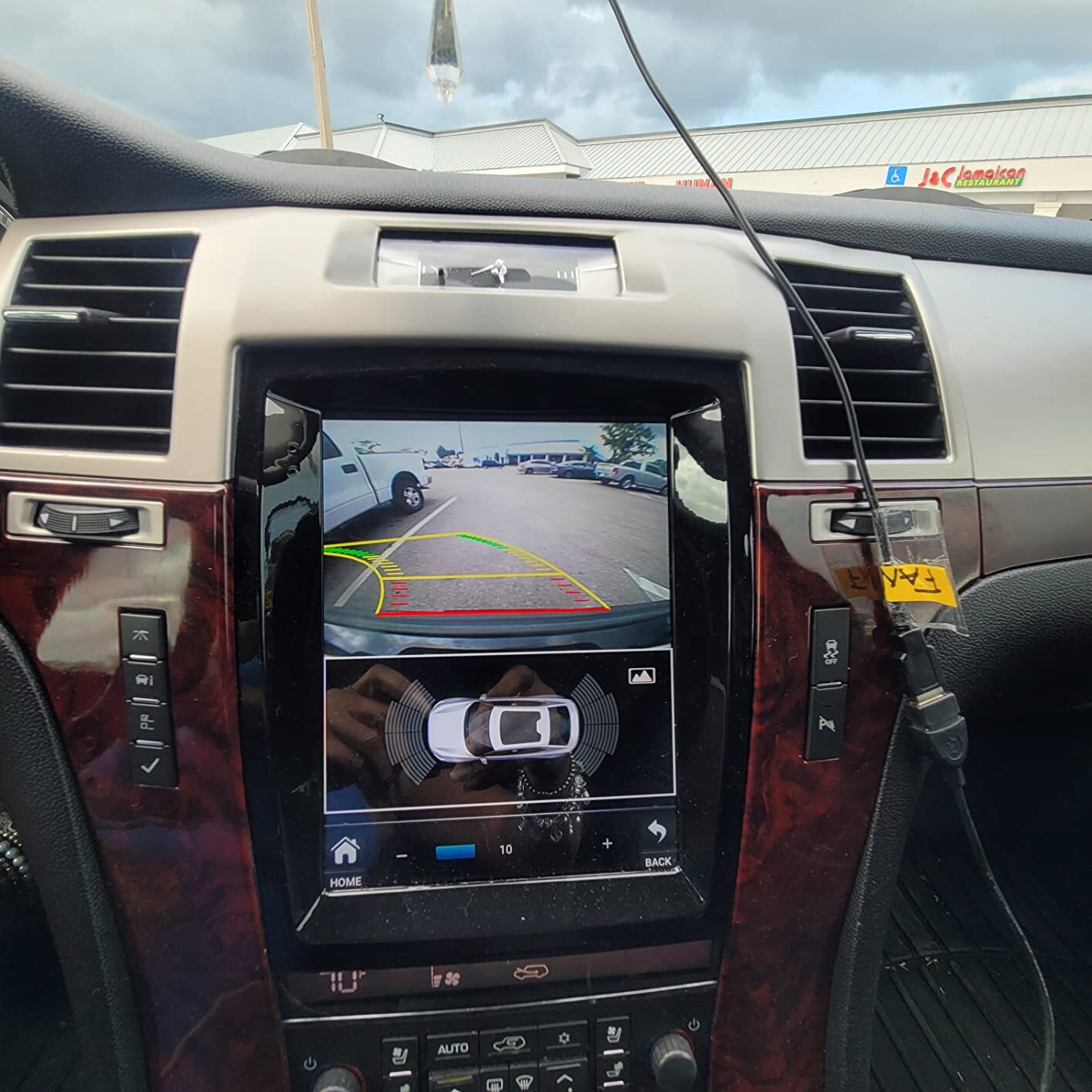 9.7″ For Cadillac Escalade 07-14 Car Radio Stereo GPS Navi Carplay Camera BT 64G