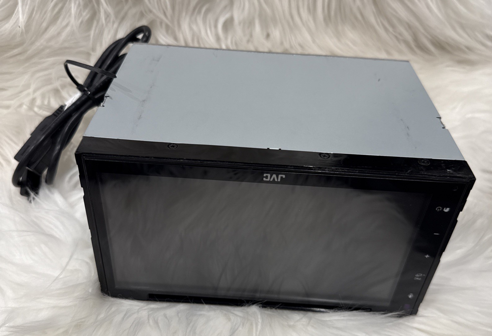 JVC KW-V66BT 6.8″ Double DIN – NOT IN A WORKING CONDITION, FOR PARTS ONLY!
