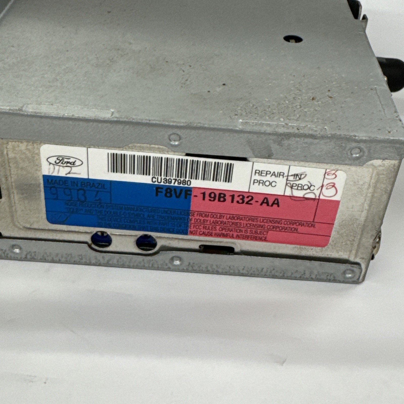 98 99 00 01 02 03 04 Ford F-150 AM FM cassette radio receiver OEM F8VF-19B132-AA