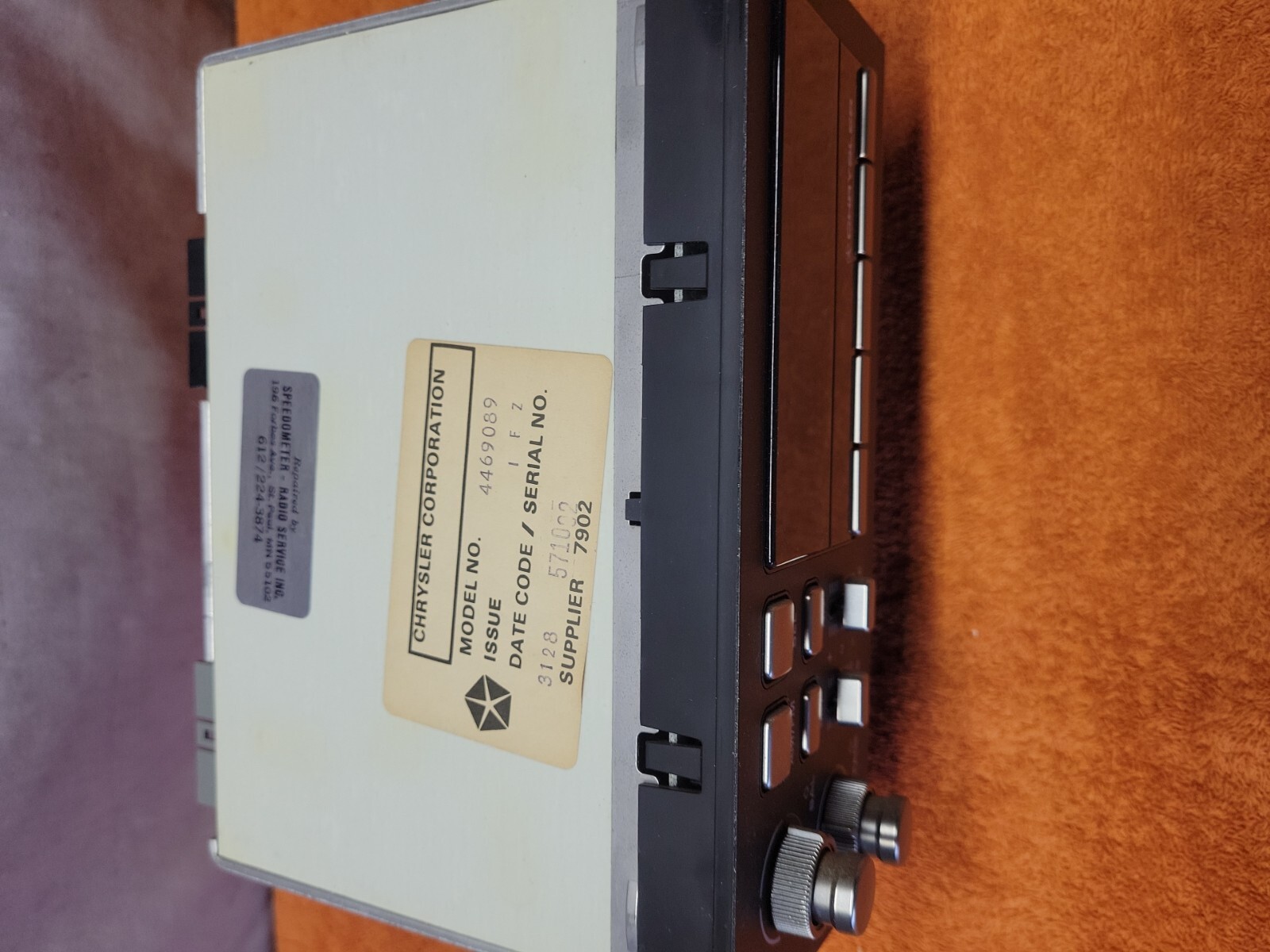 AA7•Vintage 1970s-99 Original OEM Chrysler AMFM Factory Radio Model 4469089 NOS