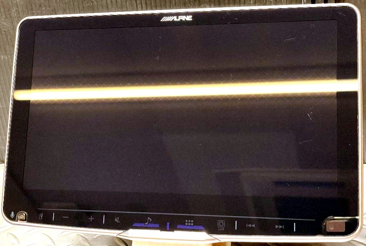 ALPINE DAF9Z Car Stereo Receiver Tested Working Bluetooth Apple CarPlay w/ Mic