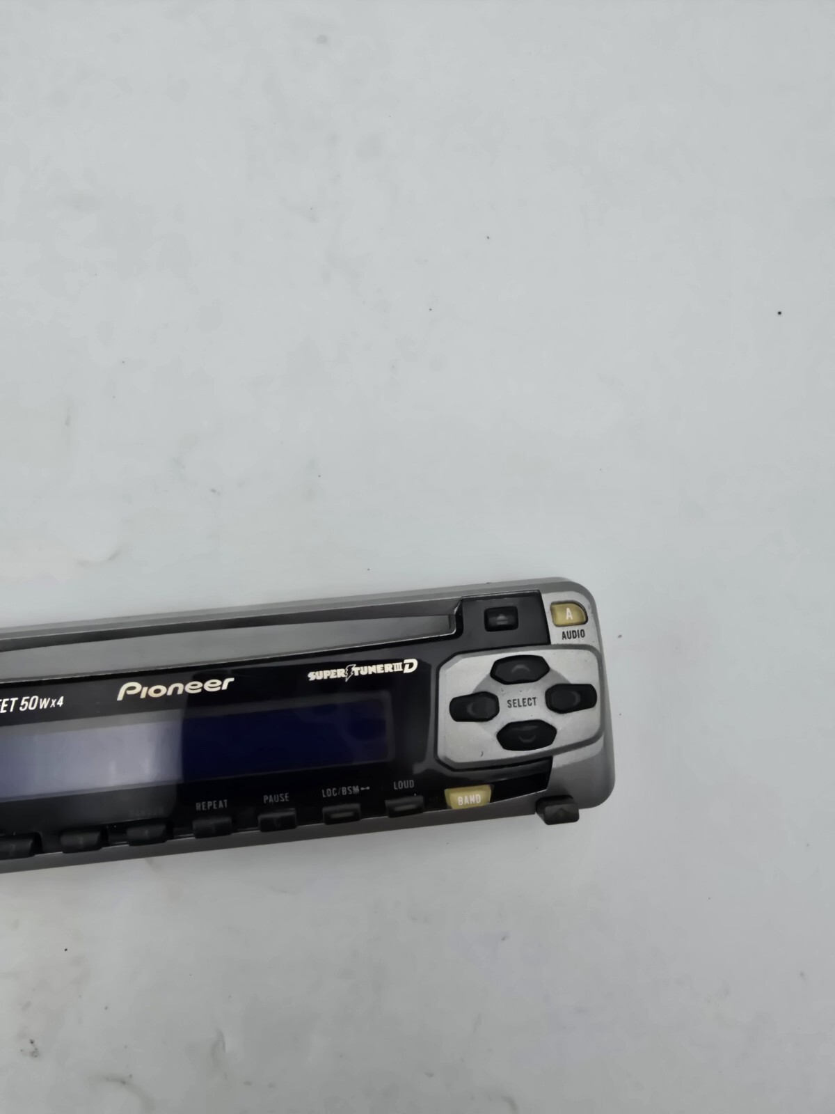Pioneer DEH-15 In Dash Car Stereo CD Player Mosfet 50Wx4 Faceplate Only!