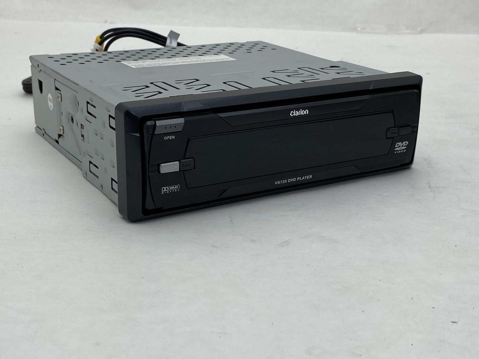 CLARION VS735 IN DASH SINGLE DIN CD DVD MP3 PLAYER OLD SCHOOL CAR AUDIO NEW