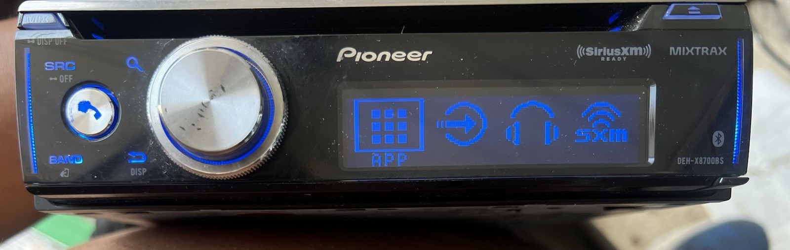 OLD SCHOOL. Pioneer DEH-X8700BS CD receiver Bluetooth App Android Pandora Talk