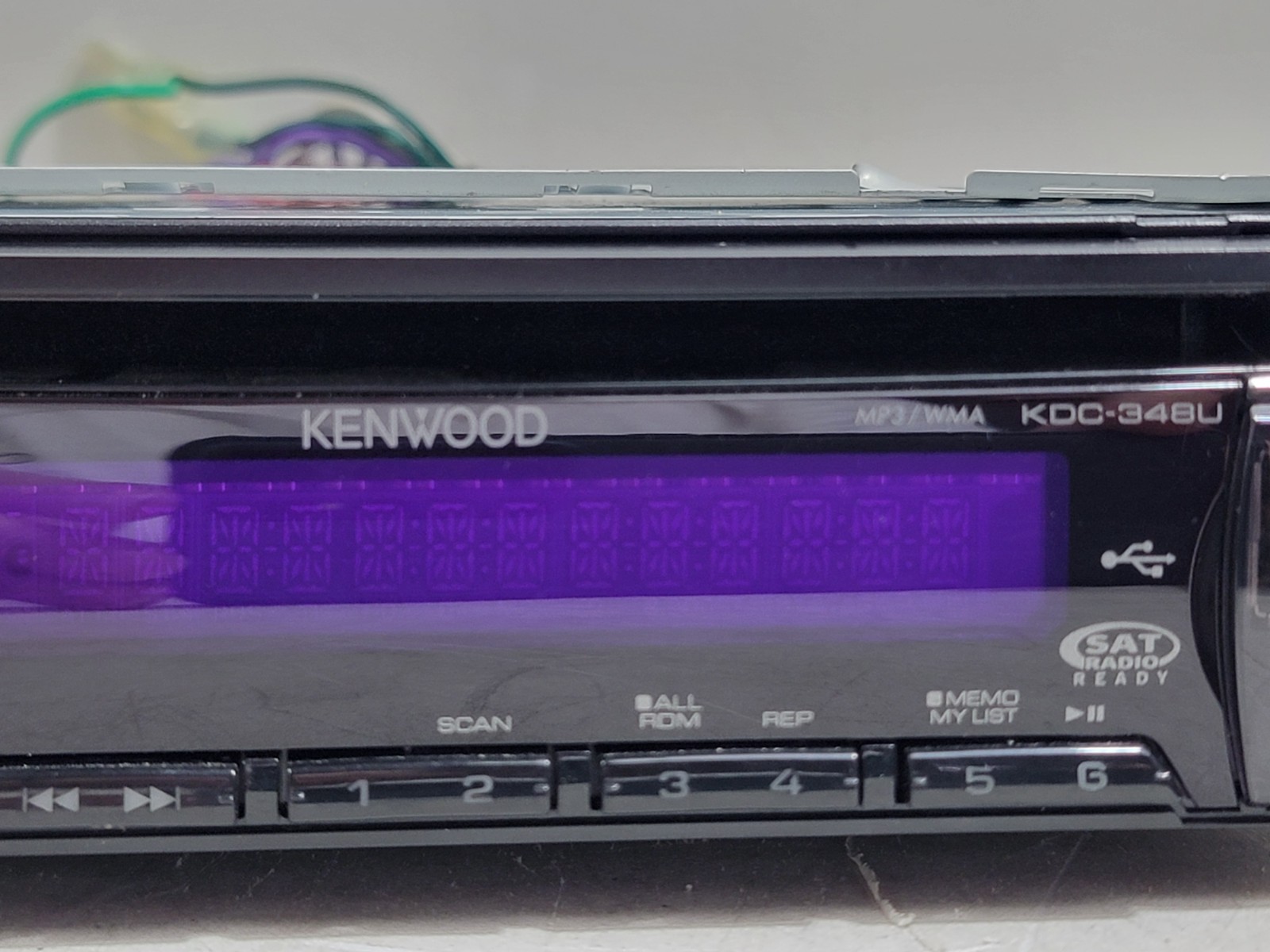 Kenwood KDC-348U Car Stereo In Dash MP3 AUX USB CD w/ Remote – Tested – NICE!!