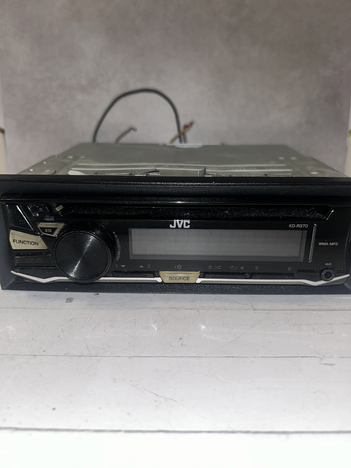 JVC KD-R370 1-DIN CD AM/FM Front AUX Car Stereo Receiver